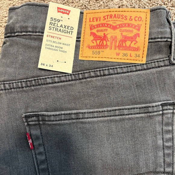 NWT Levi’s Men’s 559 Relaxed Straight Gray Denim Jean Size 36 x 34 - Picture 3 of 7